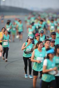 BIB: 5229
                            <button type="button" onclick="openModal(10507575)" class="btn btn-primary btn-sm float-right btn-popup" data-toggle="modal" data-target=".modal-high-quality">
                        <i class="fas fa-shopping-cart"></i> Add to Cart
                    </button>
                                            <button type="button" onclick="isThisMe(10507575, true)" class="btn btn-success btn-sm float-right btn-popup btn-isme hidden" data-toggle="tooltip" data-placement="bottom" title="นี่คือรูปของคุณใช่ไหม คลิกที่นี่เพื่อเอาเข้าอัลบั้ม">
                        <i class="fas fa-plus"></i> Add to album
                    </button>
                    <button type="button" onclick="isThisMe(10507575, false)" class="btn btn-warning btn-sm float-right btn-popup btn-isnotme hidden">
                        <i class="fas fa-ban"></i> Remove from album
                    </button>