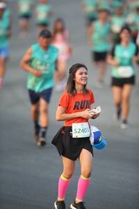 BIB: 52403
                            <button type="button" onclick="openModal(10504912)" class="btn btn-primary btn-sm float-right btn-popup" data-toggle="modal" data-target=".modal-high-quality">
                        <i class="fas fa-shopping-cart"></i> Add to Cart
                    </button>
                                            <button type="button" onclick="isThisMe(10504912, true)" class="btn btn-success btn-sm float-right btn-popup btn-isme hidden" data-toggle="tooltip" data-placement="bottom" title="นี่คือรูปของคุณใช่ไหม คลิกที่นี่เพื่อเอาเข้าอัลบั้ม">
                        <i class="fas fa-plus"></i> Add to album
                    </button>
                    <button type="button" onclick="isThisMe(10504912, false)" class="btn btn-warning btn-sm float-right btn-popup btn-isnotme hidden">
                        <i class="fas fa-ban"></i> Remove from album
                    </button>