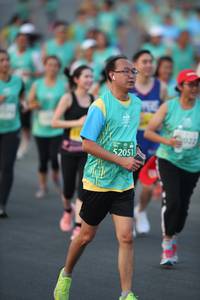 BIB: 022, 52051
                            <button type="button" onclick="openModal(10510411)" class="btn btn-primary btn-sm float-right btn-popup" data-toggle="modal" data-target=".modal-high-quality">
                        <i class="fas fa-shopping-cart"></i> Add to Cart
                    </button>
                                            <button type="button" onclick="isThisMe(10510411, true)" class="btn btn-success btn-sm float-right btn-popup btn-isme hidden" data-toggle="tooltip" data-placement="bottom" title="นี่คือรูปของคุณใช่ไหม คลิกที่นี่เพื่อเอาเข้าอัลบั้ม">
                        <i class="fas fa-plus"></i> Add to album
                    </button>
                    <button type="button" onclick="isThisMe(10510411, false)" class="btn btn-warning btn-sm float-right btn-popup btn-isnotme hidden">
                        <i class="fas fa-ban"></i> Remove from album
                    </button>