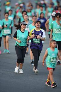 BIB: 52062, 50140, 5003
                            <button type="button" onclick="openModal(10511580)" class="btn btn-primary btn-sm float-right btn-popup" data-toggle="modal" data-target=".modal-high-quality">
                        <i class="fas fa-shopping-cart"></i> Add to Cart
                    </button>
                                            <button type="button" onclick="isThisMe(10511580, true)" class="btn btn-success btn-sm float-right btn-popup btn-isme hidden" data-toggle="tooltip" data-placement="bottom" title="นี่คือรูปของคุณใช่ไหม คลิกที่นี่เพื่อเอาเข้าอัลบั้ม">
                        <i class="fas fa-plus"></i> Add to album
                    </button>
                    <button type="button" onclick="isThisMe(10511580, false)" class="btn btn-warning btn-sm float-right btn-popup btn-isnotme hidden">
                        <i class="fas fa-ban"></i> Remove from album
                    </button>