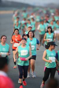 BIB: 0785, 241, 52867, 3309
                            <button type="button" onclick="openModal(10507817)" class="btn btn-primary btn-sm float-right btn-popup" data-toggle="modal" data-target=".modal-high-quality">
                        <i class="fas fa-shopping-cart"></i> Add to Cart
                    </button>
                                            <button type="button" onclick="isThisMe(10507817, true)" class="btn btn-success btn-sm float-right btn-popup btn-isme hidden" data-toggle="tooltip" data-placement="bottom" title="นี่คือรูปของคุณใช่ไหม คลิกที่นี่เพื่อเอาเข้าอัลบั้ม">
                        <i class="fas fa-plus"></i> Add to album
                    </button>
                    <button type="button" onclick="isThisMe(10507817, false)" class="btn btn-warning btn-sm float-right btn-popup btn-isnotme hidden">
                        <i class="fas fa-ban"></i> Remove from album
                    </button>