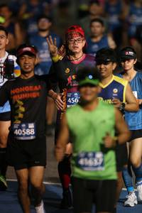 BIB: 456, 40588, 41637
                            <button type="button" onclick="openModal(11299725)" class="btn btn-primary btn-sm float-right btn-popup" data-toggle="modal" data-target=".modal-high-quality">
                        <i class="fas fa-shopping-cart"></i> Add to Cart
                    </button>
                                            <button type="button" onclick="isThisMe(11299725, true)" class="btn btn-success btn-sm float-right btn-popup btn-isme hidden" data-toggle="tooltip" data-placement="bottom" title="นี่คือรูปของคุณใช่ไหม คลิกที่นี่เพื่อเอาเข้าอัลบั้ม">
                        <i class="fas fa-plus"></i> Add to album
                    </button>
                    <button type="button" onclick="isThisMe(11299725, false)" class="btn btn-warning btn-sm float-right btn-popup btn-isnotme hidden">
                        <i class="fas fa-ban"></i> Remove from album
                    </button>