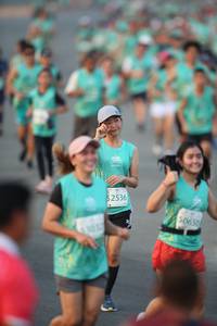 BIB: 52536, 50650
                            <button type="button" onclick="openModal(10507854)" class="btn btn-primary btn-sm float-right btn-popup" data-toggle="modal" data-target=".modal-high-quality">
                        <i class="fas fa-shopping-cart"></i> Add to Cart
                    </button>
                                            <button type="button" onclick="isThisMe(10507854, true)" class="btn btn-success btn-sm float-right btn-popup btn-isme hidden" data-toggle="tooltip" data-placement="bottom" title="นี่คือรูปของคุณใช่ไหม คลิกที่นี่เพื่อเอาเข้าอัลบั้ม">
                        <i class="fas fa-plus"></i> Add to album
                    </button>
                    <button type="button" onclick="isThisMe(10507854, false)" class="btn btn-warning btn-sm float-right btn-popup btn-isnotme hidden">
                        <i class="fas fa-ban"></i> Remove from album
                    </button>