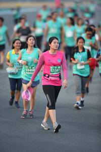 BIB: 53408, 51501
                            <button type="button" onclick="openModal(10511290)" class="btn btn-primary btn-sm float-right btn-popup" data-toggle="modal" data-target=".modal-high-quality">
                        <i class="fas fa-shopping-cart"></i> Add to Cart
                    </button>
                                            <button type="button" onclick="isThisMe(10511290, true)" class="btn btn-success btn-sm float-right btn-popup btn-isme hidden" data-toggle="tooltip" data-placement="bottom" title="นี่คือรูปของคุณใช่ไหม คลิกที่นี่เพื่อเอาเข้าอัลบั้ม">
                        <i class="fas fa-plus"></i> Add to album
                    </button>
                    <button type="button" onclick="isThisMe(10511290, false)" class="btn btn-warning btn-sm float-right btn-popup btn-isnotme hidden">
                        <i class="fas fa-ban"></i> Remove from album
                    </button>