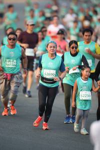 BIB: 50350, 52690, 52230
                            <button type="button" onclick="openModal(10507041)" class="btn btn-primary btn-sm float-right btn-popup" data-toggle="modal" data-target=".modal-high-quality">
                        <i class="fas fa-shopping-cart"></i> Add to Cart
                    </button>
                                            <button type="button" onclick="isThisMe(10507041, true)" class="btn btn-success btn-sm float-right btn-popup btn-isme hidden" data-toggle="tooltip" data-placement="bottom" title="นี่คือรูปของคุณใช่ไหม คลิกที่นี่เพื่อเอาเข้าอัลบั้ม">
                        <i class="fas fa-plus"></i> Add to album
                    </button>
                    <button type="button" onclick="isThisMe(10507041, false)" class="btn btn-warning btn-sm float-right btn-popup btn-isnotme hidden">
                        <i class="fas fa-ban"></i> Remove from album
                    </button>