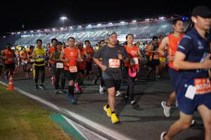 BIB: 2077, 00552, 30704
                            <button type="button" onclick="openModal(11372816)" class="btn btn-primary btn-sm float-right btn-popup" data-toggle="modal" data-target=".modal-high-quality">
                        <i class="fas fa-shopping-cart"></i> Add to Cart
                    </button>
                                            <button type="button" onclick="isThisMe(11372816, true)" class="btn btn-success btn-sm float-right btn-popup btn-isme hidden" data-toggle="tooltip" data-placement="bottom" title="นี่คือรูปของคุณใช่ไหม คลิกที่นี่เพื่อเอาเข้าอัลบั้ม">
                        <i class="fas fa-plus"></i> Add to album
                    </button>
                    <button type="button" onclick="isThisMe(11372816, false)" class="btn btn-warning btn-sm float-right btn-popup btn-isnotme hidden">
                        <i class="fas fa-ban"></i> Remove from album
                    </button>