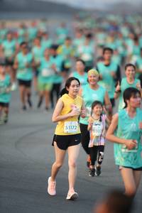 BIB: 51172, 530, 
                            <button type="button" onclick="openModal(10507602)" class="btn btn-primary btn-sm float-right btn-popup" data-toggle="modal" data-target=".modal-high-quality">
                        <i class="fas fa-shopping-cart"></i> Add to Cart
                    </button>
                                            <button type="button" onclick="isThisMe(10507602, true)" class="btn btn-success btn-sm float-right btn-popup btn-isme hidden" data-toggle="tooltip" data-placement="bottom" title="นี่คือรูปของคุณใช่ไหม คลิกที่นี่เพื่อเอาเข้าอัลบั้ม">
                        <i class="fas fa-plus"></i> Add to album
                    </button>
                    <button type="button" onclick="isThisMe(10507602, false)" class="btn btn-warning btn-sm float-right btn-popup btn-isnotme hidden">
                        <i class="fas fa-ban"></i> Remove from album
                    </button>