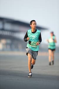 BIB: 5165
                            <button type="button" onclick="openModal(10502485)" class="btn btn-primary btn-sm float-right btn-popup" data-toggle="modal" data-target=".modal-high-quality">
                        <i class="fas fa-shopping-cart"></i> Add to Cart
                    </button>
                                            <button type="button" onclick="isThisMe(10502485, true)" class="btn btn-success btn-sm float-right btn-popup btn-isme hidden" data-toggle="tooltip" data-placement="bottom" title="นี่คือรูปของคุณใช่ไหม คลิกที่นี่เพื่อเอาเข้าอัลบั้ม">
                        <i class="fas fa-plus"></i> Add to album
                    </button>
                    <button type="button" onclick="isThisMe(10502485, false)" class="btn btn-warning btn-sm float-right btn-popup btn-isnotme hidden">
                        <i class="fas fa-ban"></i> Remove from album
                    </button>