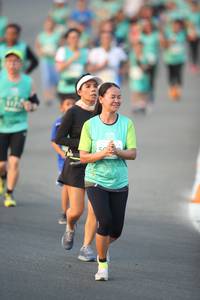 BIB: 
                            <button type="button" onclick="openModal(10504243)" class="btn btn-primary btn-sm float-right btn-popup" data-toggle="modal" data-target=".modal-high-quality">
                        <i class="fas fa-shopping-cart"></i> Add to Cart
                    </button>
                                            <button type="button" onclick="isThisMe(10504243, true)" class="btn btn-success btn-sm float-right btn-popup btn-isme hidden" data-toggle="tooltip" data-placement="bottom" title="นี่คือรูปของคุณใช่ไหม คลิกที่นี่เพื่อเอาเข้าอัลบั้ม">
                        <i class="fas fa-plus"></i> Add to album
                    </button>
                    <button type="button" onclick="isThisMe(10504243, false)" class="btn btn-warning btn-sm float-right btn-popup btn-isnotme hidden">
                        <i class="fas fa-ban"></i> Remove from album
                    </button>