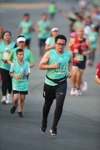 BIB: 50328
                            <button type="button" onclick="openModal(10506592)" class="btn btn-primary btn-sm float-right btn-popup" data-toggle="modal" data-target=".modal-high-quality">
                        <i class="fas fa-shopping-cart"></i> Add to Cart
                    </button>
                                            <button type="button" onclick="isThisMe(10506592, true)" class="btn btn-success btn-sm float-right btn-popup btn-isme hidden" data-toggle="tooltip" data-placement="bottom" title="นี่คือรูปของคุณใช่ไหม คลิกที่นี่เพื่อเอาเข้าอัลบั้ม">
                        <i class="fas fa-plus"></i> Add to album
                    </button>
                    <button type="button" onclick="isThisMe(10506592, false)" class="btn btn-warning btn-sm float-right btn-popup btn-isnotme hidden">
                        <i class="fas fa-ban"></i> Remove from album
                    </button>