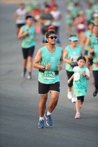 BIB: 51965
                            <button type="button" onclick="openModal(10504678)" class="btn btn-primary btn-sm float-right btn-popup" data-toggle="modal" data-target=".modal-high-quality">
                        <i class="fas fa-shopping-cart"></i> Add to Cart
                    </button>
                                            <button type="button" onclick="isThisMe(10504678, true)" class="btn btn-success btn-sm float-right btn-popup btn-isme hidden" data-toggle="tooltip" data-placement="bottom" title="นี่คือรูปของคุณใช่ไหม คลิกที่นี่เพื่อเอาเข้าอัลบั้ม">
                        <i class="fas fa-plus"></i> Add to album
                    </button>
                    <button type="button" onclick="isThisMe(10504678, false)" class="btn btn-warning btn-sm float-right btn-popup btn-isnotme hidden">
                        <i class="fas fa-ban"></i> Remove from album
                    </button>