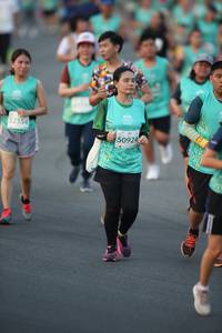 BIB: 52354, 50924
                            <button type="button" onclick="openModal(10510212)" class="btn btn-primary btn-sm float-right btn-popup" data-toggle="modal" data-target=".modal-high-quality">
                        <i class="fas fa-shopping-cart"></i> Add to Cart
                    </button>
                                            <button type="button" onclick="isThisMe(10510212, true)" class="btn btn-success btn-sm float-right btn-popup btn-isme hidden" data-toggle="tooltip" data-placement="bottom" title="นี่คือรูปของคุณใช่ไหม คลิกที่นี่เพื่อเอาเข้าอัลบั้ม">
                        <i class="fas fa-plus"></i> Add to album
                    </button>
                    <button type="button" onclick="isThisMe(10510212, false)" class="btn btn-warning btn-sm float-right btn-popup btn-isnotme hidden">
                        <i class="fas fa-ban"></i> Remove from album
                    </button>