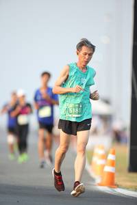 BIB: 15181
                            <button type="button" onclick="openModal(10502331)" class="btn btn-primary btn-sm float-right btn-popup" data-toggle="modal" data-target=".modal-high-quality">
                        <i class="fas fa-shopping-cart"></i> Add to Cart
                    </button>
                                            <button type="button" onclick="isThisMe(10502331, true)" class="btn btn-success btn-sm float-right btn-popup btn-isme hidden" data-toggle="tooltip" data-placement="bottom" title="นี่คือรูปของคุณใช่ไหม คลิกที่นี่เพื่อเอาเข้าอัลบั้ม">
                        <i class="fas fa-plus"></i> Add to album
                    </button>
                    <button type="button" onclick="isThisMe(10502331, false)" class="btn btn-warning btn-sm float-right btn-popup btn-isnotme hidden">
                        <i class="fas fa-ban"></i> Remove from album
                    </button>