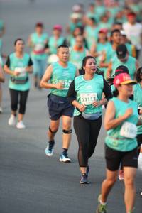 BIB: 53113, 100
                            <button type="button" onclick="openModal(10505656)" class="btn btn-primary btn-sm float-right btn-popup" data-toggle="modal" data-target=".modal-high-quality">
                        <i class="fas fa-shopping-cart"></i> Add to Cart
                    </button>
                                            <button type="button" onclick="isThisMe(10505656, true)" class="btn btn-success btn-sm float-right btn-popup btn-isme hidden" data-toggle="tooltip" data-placement="bottom" title="นี่คือรูปของคุณใช่ไหม คลิกที่นี่เพื่อเอาเข้าอัลบั้ม">
                        <i class="fas fa-plus"></i> Add to album
                    </button>
                    <button type="button" onclick="isThisMe(10505656, false)" class="btn btn-warning btn-sm float-right btn-popup btn-isnotme hidden">
                        <i class="fas fa-ban"></i> Remove from album
                    </button>