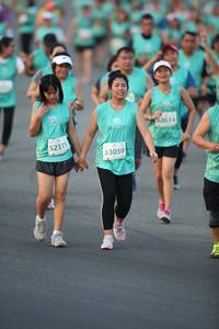 BIB: 52614, 52315, 53059
                            <button type="button" onclick="openModal(10509169)" class="btn btn-primary btn-sm float-right btn-popup" data-toggle="modal" data-target=".modal-high-quality">
                        <i class="fas fa-shopping-cart"></i> Add to Cart
                    </button>
                                            <button type="button" onclick="isThisMe(10509169, true)" class="btn btn-success btn-sm float-right btn-popup btn-isme hidden" data-toggle="tooltip" data-placement="bottom" title="นี่คือรูปของคุณใช่ไหม คลิกที่นี่เพื่อเอาเข้าอัลบั้ม">
                        <i class="fas fa-plus"></i> Add to album
                    </button>
                    <button type="button" onclick="isThisMe(10509169, false)" class="btn btn-warning btn-sm float-right btn-popup btn-isnotme hidden">
                        <i class="fas fa-ban"></i> Remove from album
                    </button>