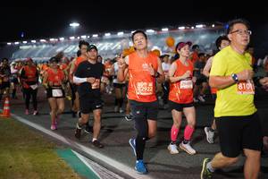BIB: 2940, 810, 82922
                            <button type="button" onclick="openModal(11373297)" class="btn btn-primary btn-sm float-right btn-popup" data-toggle="modal" data-target=".modal-high-quality">
                        <i class="fas fa-shopping-cart"></i> Add to Cart
                    </button>
                                            <button type="button" onclick="isThisMe(11373297, true)" class="btn btn-success btn-sm float-right btn-popup btn-isme hidden" data-toggle="tooltip" data-placement="bottom" title="นี่คือรูปของคุณใช่ไหม คลิกที่นี่เพื่อเอาเข้าอัลบั้ม">
                        <i class="fas fa-plus"></i> Add to album
                    </button>
                    <button type="button" onclick="isThisMe(11373297, false)" class="btn btn-warning btn-sm float-right btn-popup btn-isnotme hidden">
                        <i class="fas fa-ban"></i> Remove from album
                    </button>