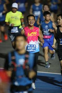BIB: 41301
                            <button type="button" onclick="openModal(11292070)" class="btn btn-primary btn-sm float-right btn-popup" data-toggle="modal" data-target=".modal-high-quality">
                        <i class="fas fa-shopping-cart"></i> Add to Cart
                    </button>
                                            <button type="button" onclick="isThisMe(11292070, true)" class="btn btn-success btn-sm float-right btn-popup btn-isme hidden" data-toggle="tooltip" data-placement="bottom" title="นี่คือรูปของคุณใช่ไหม คลิกที่นี่เพื่อเอาเข้าอัลบั้ม">
                        <i class="fas fa-plus"></i> Add to album
                    </button>
                    <button type="button" onclick="isThisMe(11292070, false)" class="btn btn-warning btn-sm float-right btn-popup btn-isnotme hidden">
                        <i class="fas fa-ban"></i> Remove from album
                    </button>