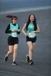 BIB: 52225, 52304
                            <button type="button" onclick="openModal(10507897)" class="btn btn-primary btn-sm float-right btn-popup" data-toggle="modal" data-target=".modal-high-quality">
                        <i class="fas fa-shopping-cart"></i> Add to Cart
                    </button>
                                            <button type="button" onclick="isThisMe(10507897, true)" class="btn btn-success btn-sm float-right btn-popup btn-isme hidden" data-toggle="tooltip" data-placement="bottom" title="นี่คือรูปของคุณใช่ไหม คลิกที่นี่เพื่อเอาเข้าอัลบั้ม">
                        <i class="fas fa-plus"></i> Add to album
                    </button>
                    <button type="button" onclick="isThisMe(10507897, false)" class="btn btn-warning btn-sm float-right btn-popup btn-isnotme hidden">
                        <i class="fas fa-ban"></i> Remove from album
                    </button>