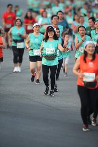 BIB: 525, 53142
                            <button type="button" onclick="openModal(10508471)" class="btn btn-primary btn-sm float-right btn-popup" data-toggle="modal" data-target=".modal-high-quality">
                        <i class="fas fa-shopping-cart"></i> Add to Cart
                    </button>
                                            <button type="button" onclick="isThisMe(10508471, true)" class="btn btn-success btn-sm float-right btn-popup btn-isme hidden" data-toggle="tooltip" data-placement="bottom" title="นี่คือรูปของคุณใช่ไหม คลิกที่นี่เพื่อเอาเข้าอัลบั้ม">
                        <i class="fas fa-plus"></i> Add to album
                    </button>
                    <button type="button" onclick="isThisMe(10508471, false)" class="btn btn-warning btn-sm float-right btn-popup btn-isnotme hidden">
                        <i class="fas fa-ban"></i> Remove from album
                    </button>