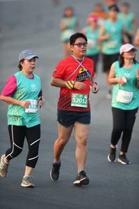 BIB: 52802, 52052, 3229
                            <button type="button" onclick="openModal(10505946)" class="btn btn-primary btn-sm float-right btn-popup" data-toggle="modal" data-target=".modal-high-quality">
                        <i class="fas fa-shopping-cart"></i> Add to Cart
                    </button>
                                            <button type="button" onclick="isThisMe(10505946, true)" class="btn btn-success btn-sm float-right btn-popup btn-isme hidden" data-toggle="tooltip" data-placement="bottom" title="นี่คือรูปของคุณใช่ไหม คลิกที่นี่เพื่อเอาเข้าอัลบั้ม">
                        <i class="fas fa-plus"></i> Add to album
                    </button>
                    <button type="button" onclick="isThisMe(10505946, false)" class="btn btn-warning btn-sm float-right btn-popup btn-isnotme hidden">
                        <i class="fas fa-ban"></i> Remove from album
                    </button>