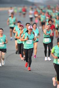 BIB: 50719, 50947, 2483
                            <button type="button" onclick="openModal(10504598)" class="btn btn-primary btn-sm float-right btn-popup" data-toggle="modal" data-target=".modal-high-quality">
                        <i class="fas fa-shopping-cart"></i> Add to Cart
                    </button>
                                            <button type="button" onclick="isThisMe(10504598, true)" class="btn btn-success btn-sm float-right btn-popup btn-isme hidden" data-toggle="tooltip" data-placement="bottom" title="นี่คือรูปของคุณใช่ไหม คลิกที่นี่เพื่อเอาเข้าอัลบั้ม">
                        <i class="fas fa-plus"></i> Add to album
                    </button>
                    <button type="button" onclick="isThisMe(10504598, false)" class="btn btn-warning btn-sm float-right btn-popup btn-isnotme hidden">
                        <i class="fas fa-ban"></i> Remove from album
                    </button>