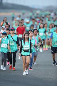 BIB: 52063, 52520, 208, 50805
                            <button type="button" onclick="openModal(10512793)" class="btn btn-primary btn-sm float-right btn-popup" data-toggle="modal" data-target=".modal-high-quality">
                        <i class="fas fa-shopping-cart"></i> Add to Cart
                    </button>
                                            <button type="button" onclick="isThisMe(10512793, true)" class="btn btn-success btn-sm float-right btn-popup btn-isme hidden" data-toggle="tooltip" data-placement="bottom" title="นี่คือรูปของคุณใช่ไหม คลิกที่นี่เพื่อเอาเข้าอัลบั้ม">
                        <i class="fas fa-plus"></i> Add to album
                    </button>
                    <button type="button" onclick="isThisMe(10512793, false)" class="btn btn-warning btn-sm float-right btn-popup btn-isnotme hidden">
                        <i class="fas fa-ban"></i> Remove from album
                    </button>