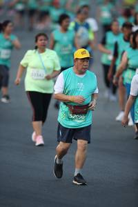 BIB: 52090
                            <button type="button" onclick="openModal(10512283)" class="btn btn-primary btn-sm float-right btn-popup" data-toggle="modal" data-target=".modal-high-quality">
                        <i class="fas fa-shopping-cart"></i> Add to Cart
                    </button>
                                            <button type="button" onclick="isThisMe(10512283, true)" class="btn btn-success btn-sm float-right btn-popup btn-isme hidden" data-toggle="tooltip" data-placement="bottom" title="นี่คือรูปของคุณใช่ไหม คลิกที่นี่เพื่อเอาเข้าอัลบั้ม">
                        <i class="fas fa-plus"></i> Add to album
                    </button>
                    <button type="button" onclick="isThisMe(10512283, false)" class="btn btn-warning btn-sm float-right btn-popup btn-isnotme hidden">
                        <i class="fas fa-ban"></i> Remove from album
                    </button>