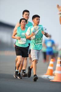 BIB: 52374, 51581
                            <button type="button" onclick="openModal(10502968)" class="btn btn-primary btn-sm float-right btn-popup" data-toggle="modal" data-target=".modal-high-quality">
                        <i class="fas fa-shopping-cart"></i> Add to Cart
                    </button>
                                            <button type="button" onclick="isThisMe(10502968, true)" class="btn btn-success btn-sm float-right btn-popup btn-isme hidden" data-toggle="tooltip" data-placement="bottom" title="นี่คือรูปของคุณใช่ไหม คลิกที่นี่เพื่อเอาเข้าอัลบั้ม">
                        <i class="fas fa-plus"></i> Add to album
                    </button>
                    <button type="button" onclick="isThisMe(10502968, false)" class="btn btn-warning btn-sm float-right btn-popup btn-isnotme hidden">
                        <i class="fas fa-ban"></i> Remove from album
                    </button>