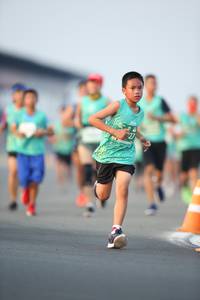 BIB: 
                            <button type="button" onclick="openModal(10504019)" class="btn btn-primary btn-sm float-right btn-popup" data-toggle="modal" data-target=".modal-high-quality">
                        <i class="fas fa-shopping-cart"></i> Add to Cart
                    </button>
                                            <button type="button" onclick="isThisMe(10504019, true)" class="btn btn-success btn-sm float-right btn-popup btn-isme hidden" data-toggle="tooltip" data-placement="bottom" title="นี่คือรูปของคุณใช่ไหม คลิกที่นี่เพื่อเอาเข้าอัลบั้ม">
                        <i class="fas fa-plus"></i> Add to album
                    </button>
                    <button type="button" onclick="isThisMe(10504019, false)" class="btn btn-warning btn-sm float-right btn-popup btn-isnotme hidden">
                        <i class="fas fa-ban"></i> Remove from album
                    </button>