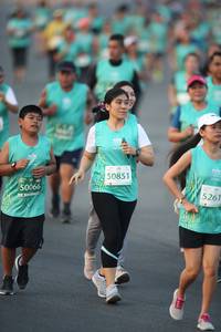 BIB: 50851, 50066, 5261
                            <button type="button" onclick="openModal(10509187)" class="btn btn-primary btn-sm float-right btn-popup" data-toggle="modal" data-target=".modal-high-quality">
                        <i class="fas fa-shopping-cart"></i> Add to Cart
                    </button>
                                            <button type="button" onclick="isThisMe(10509187, true)" class="btn btn-success btn-sm float-right btn-popup btn-isme hidden" data-toggle="tooltip" data-placement="bottom" title="นี่คือรูปของคุณใช่ไหม คลิกที่นี่เพื่อเอาเข้าอัลบั้ม">
                        <i class="fas fa-plus"></i> Add to album
                    </button>
                    <button type="button" onclick="isThisMe(10509187, false)" class="btn btn-warning btn-sm float-right btn-popup btn-isnotme hidden">
                        <i class="fas fa-ban"></i> Remove from album
                    </button>