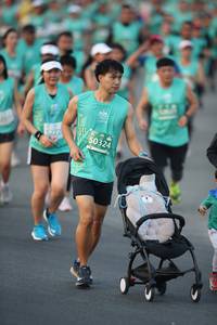 BIB: 50324
                            <button type="button" onclick="openModal(10509152)" class="btn btn-primary btn-sm float-right btn-popup" data-toggle="modal" data-target=".modal-high-quality">
                        <i class="fas fa-shopping-cart"></i> Add to Cart
                    </button>
                                            <button type="button" onclick="isThisMe(10509152, true)" class="btn btn-success btn-sm float-right btn-popup btn-isme hidden" data-toggle="tooltip" data-placement="bottom" title="นี่คือรูปของคุณใช่ไหม คลิกที่นี่เพื่อเอาเข้าอัลบั้ม">
                        <i class="fas fa-plus"></i> Add to album
                    </button>
                    <button type="button" onclick="isThisMe(10509152, false)" class="btn btn-warning btn-sm float-right btn-popup btn-isnotme hidden">
                        <i class="fas fa-ban"></i> Remove from album
                    </button>