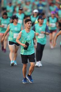 BIB: 
                            <button type="button" onclick="openModal(10509003)" class="btn btn-primary btn-sm float-right btn-popup" data-toggle="modal" data-target=".modal-high-quality">
                        <i class="fas fa-shopping-cart"></i> Add to Cart
                    </button>
                                            <button type="button" onclick="isThisMe(10509003, true)" class="btn btn-success btn-sm float-right btn-popup btn-isme hidden" data-toggle="tooltip" data-placement="bottom" title="นี่คือรูปของคุณใช่ไหม คลิกที่นี่เพื่อเอาเข้าอัลบั้ม">
                        <i class="fas fa-plus"></i> Add to album
                    </button>
                    <button type="button" onclick="isThisMe(10509003, false)" class="btn btn-warning btn-sm float-right btn-popup btn-isnotme hidden">
                        <i class="fas fa-ban"></i> Remove from album
                    </button>