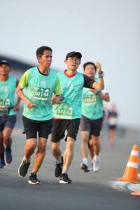 BIB: 50144, 51612
                            <button type="button" onclick="openModal(10502604)" class="btn btn-primary btn-sm float-right btn-popup" data-toggle="modal" data-target=".modal-high-quality">
                        <i class="fas fa-shopping-cart"></i> Add to Cart
                    </button>
                                            <button type="button" onclick="isThisMe(10502604, true)" class="btn btn-success btn-sm float-right btn-popup btn-isme hidden" data-toggle="tooltip" data-placement="bottom" title="นี่คือรูปของคุณใช่ไหม คลิกที่นี่เพื่อเอาเข้าอัลบั้ม">
                        <i class="fas fa-plus"></i> Add to album
                    </button>
                    <button type="button" onclick="isThisMe(10502604, false)" class="btn btn-warning btn-sm float-right btn-popup btn-isnotme hidden">
                        <i class="fas fa-ban"></i> Remove from album
                    </button>