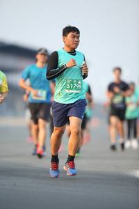 BIB: 51799
                            <button type="button" onclick="openModal(10503118)" class="btn btn-primary btn-sm float-right btn-popup" data-toggle="modal" data-target=".modal-high-quality">
                        <i class="fas fa-shopping-cart"></i> Add to Cart
                    </button>
                                            <button type="button" onclick="isThisMe(10503118, true)" class="btn btn-success btn-sm float-right btn-popup btn-isme hidden" data-toggle="tooltip" data-placement="bottom" title="นี่คือรูปของคุณใช่ไหม คลิกที่นี่เพื่อเอาเข้าอัลบั้ม">
                        <i class="fas fa-plus"></i> Add to album
                    </button>
                    <button type="button" onclick="isThisMe(10503118, false)" class="btn btn-warning btn-sm float-right btn-popup btn-isnotme hidden">
                        <i class="fas fa-ban"></i> Remove from album
                    </button>