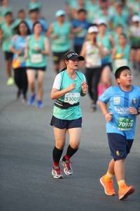 BIB: 53001, 70978
                            <button type="button" onclick="openModal(10506732)" class="btn btn-primary btn-sm float-right btn-popup" data-toggle="modal" data-target=".modal-high-quality">
                        <i class="fas fa-shopping-cart"></i> Add to Cart
                    </button>
                                            <button type="button" onclick="isThisMe(10506732, true)" class="btn btn-success btn-sm float-right btn-popup btn-isme hidden" data-toggle="tooltip" data-placement="bottom" title="นี่คือรูปของคุณใช่ไหม คลิกที่นี่เพื่อเอาเข้าอัลบั้ม">
                        <i class="fas fa-plus"></i> Add to album
                    </button>
                    <button type="button" onclick="isThisMe(10506732, false)" class="btn btn-warning btn-sm float-right btn-popup btn-isnotme hidden">
                        <i class="fas fa-ban"></i> Remove from album
                    </button>