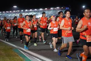 BIB: 22394, 24575, 24443, 21565, 211, 
                            <button type="button" onclick="openModal(11371352)" class="btn btn-primary btn-sm float-right btn-popup" data-toggle="modal" data-target=".modal-high-quality">
                        <i class="fas fa-shopping-cart"></i> Add to Cart
                    </button>
                                            <button type="button" onclick="isThisMe(11371352, true)" class="btn btn-success btn-sm float-right btn-popup btn-isme hidden" data-toggle="tooltip" data-placement="bottom" title="นี่คือรูปของคุณใช่ไหม คลิกที่นี่เพื่อเอาเข้าอัลบั้ม">
                        <i class="fas fa-plus"></i> Add to album
                    </button>
                    <button type="button" onclick="isThisMe(11371352, false)" class="btn btn-warning btn-sm float-right btn-popup btn-isnotme hidden">
                        <i class="fas fa-ban"></i> Remove from album
                    </button>