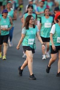 BIB: 5284
                            <button type="button" onclick="openModal(10510066)" class="btn btn-primary btn-sm float-right btn-popup" data-toggle="modal" data-target=".modal-high-quality">
                        <i class="fas fa-shopping-cart"></i> Add to Cart
                    </button>
                                            <button type="button" onclick="isThisMe(10510066, true)" class="btn btn-success btn-sm float-right btn-popup btn-isme hidden" data-toggle="tooltip" data-placement="bottom" title="นี่คือรูปของคุณใช่ไหม คลิกที่นี่เพื่อเอาเข้าอัลบั้ม">
                        <i class="fas fa-plus"></i> Add to album
                    </button>
                    <button type="button" onclick="isThisMe(10510066, false)" class="btn btn-warning btn-sm float-right btn-popup btn-isnotme hidden">
                        <i class="fas fa-ban"></i> Remove from album
                    </button>