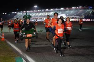 BIB: 22695, 29682, 27315
                            <button type="button" onclick="openModal(11417999)" class="btn btn-primary btn-sm float-right btn-popup" data-toggle="modal" data-target=".modal-high-quality">
                        <i class="fas fa-shopping-cart"></i> Add to Cart
                    </button>
                                            <button type="button" onclick="isThisMe(11417999, true)" class="btn btn-success btn-sm float-right btn-popup btn-isme hidden" data-toggle="tooltip" data-placement="bottom" title="นี่คือรูปของคุณใช่ไหม คลิกที่นี่เพื่อเอาเข้าอัลบั้ม">
                        <i class="fas fa-plus"></i> Add to album
                    </button>
                    <button type="button" onclick="isThisMe(11417999, false)" class="btn btn-warning btn-sm float-right btn-popup btn-isnotme hidden">
                        <i class="fas fa-ban"></i> Remove from album
                    </button>