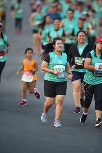 BIB: 5022, 52875
                            <button type="button" onclick="openModal(10509240)" class="btn btn-primary btn-sm float-right btn-popup" data-toggle="modal" data-target=".modal-high-quality">
                        <i class="fas fa-shopping-cart"></i> Add to Cart
                    </button>
                                            <button type="button" onclick="isThisMe(10509240, true)" class="btn btn-success btn-sm float-right btn-popup btn-isme hidden" data-toggle="tooltip" data-placement="bottom" title="นี่คือรูปของคุณใช่ไหม คลิกที่นี่เพื่อเอาเข้าอัลบั้ม">
                        <i class="fas fa-plus"></i> Add to album
                    </button>
                    <button type="button" onclick="isThisMe(10509240, false)" class="btn btn-warning btn-sm float-right btn-popup btn-isnotme hidden">
                        <i class="fas fa-ban"></i> Remove from album
                    </button>