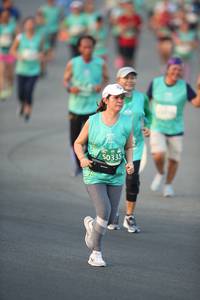 BIB: 50335
                            <button type="button" onclick="openModal(10506515)" class="btn btn-primary btn-sm float-right btn-popup" data-toggle="modal" data-target=".modal-high-quality">
                        <i class="fas fa-shopping-cart"></i> Add to Cart
                    </button>
                                            <button type="button" onclick="isThisMe(10506515, true)" class="btn btn-success btn-sm float-right btn-popup btn-isme hidden" data-toggle="tooltip" data-placement="bottom" title="นี่คือรูปของคุณใช่ไหม คลิกที่นี่เพื่อเอาเข้าอัลบั้ม">
                        <i class="fas fa-plus"></i> Add to album
                    </button>
                    <button type="button" onclick="isThisMe(10506515, false)" class="btn btn-warning btn-sm float-right btn-popup btn-isnotme hidden">
                        <i class="fas fa-ban"></i> Remove from album
                    </button>