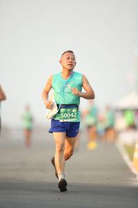 BIB: 50042
                            <button type="button" onclick="openModal(10502135)" class="btn btn-primary btn-sm float-right btn-popup" data-toggle="modal" data-target=".modal-high-quality">
                        <i class="fas fa-shopping-cart"></i> Add to Cart
                    </button>
                                            <button type="button" onclick="isThisMe(10502135, true)" class="btn btn-success btn-sm float-right btn-popup btn-isme hidden" data-toggle="tooltip" data-placement="bottom" title="นี่คือรูปของคุณใช่ไหม คลิกที่นี่เพื่อเอาเข้าอัลบั้ม">
                        <i class="fas fa-plus"></i> Add to album
                    </button>
                    <button type="button" onclick="isThisMe(10502135, false)" class="btn btn-warning btn-sm float-right btn-popup btn-isnotme hidden">
                        <i class="fas fa-ban"></i> Remove from album
                    </button>