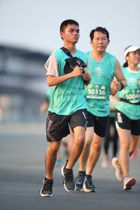 BIB: 50336, 5004
                            <button type="button" onclick="openModal(10503953)" class="btn btn-primary btn-sm float-right btn-popup" data-toggle="modal" data-target=".modal-high-quality">
                        <i class="fas fa-shopping-cart"></i> Add to Cart
                    </button>
                                            <button type="button" onclick="isThisMe(10503953, true)" class="btn btn-success btn-sm float-right btn-popup btn-isme hidden" data-toggle="tooltip" data-placement="bottom" title="นี่คือรูปของคุณใช่ไหม คลิกที่นี่เพื่อเอาเข้าอัลบั้ม">
                        <i class="fas fa-plus"></i> Add to album
                    </button>
                    <button type="button" onclick="isThisMe(10503953, false)" class="btn btn-warning btn-sm float-right btn-popup btn-isnotme hidden">
                        <i class="fas fa-ban"></i> Remove from album
                    </button>