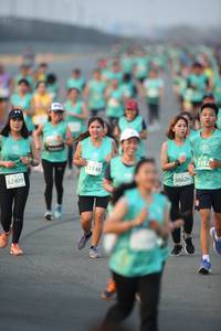 BIB: 5182, 53148, 50626, 52409
                            <button type="button" onclick="openModal(10507536)" class="btn btn-primary btn-sm float-right btn-popup" data-toggle="modal" data-target=".modal-high-quality">
                        <i class="fas fa-shopping-cart"></i> Add to Cart
                    </button>
                                            <button type="button" onclick="isThisMe(10507536, true)" class="btn btn-success btn-sm float-right btn-popup btn-isme hidden" data-toggle="tooltip" data-placement="bottom" title="นี่คือรูปของคุณใช่ไหม คลิกที่นี่เพื่อเอาเข้าอัลบั้ม">
                        <i class="fas fa-plus"></i> Add to album
                    </button>
                    <button type="button" onclick="isThisMe(10507536, false)" class="btn btn-warning btn-sm float-right btn-popup btn-isnotme hidden">
                        <i class="fas fa-ban"></i> Remove from album
                    </button>