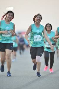 BIB: 0928, 51139, 511
                            <button type="button" onclick="openModal(10508168)" class="btn btn-primary btn-sm float-right btn-popup" data-toggle="modal" data-target=".modal-high-quality">
                        <i class="fas fa-shopping-cart"></i> Add to Cart
                    </button>
                                            <button type="button" onclick="isThisMe(10508168, true)" class="btn btn-success btn-sm float-right btn-popup btn-isme hidden" data-toggle="tooltip" data-placement="bottom" title="นี่คือรูปของคุณใช่ไหม คลิกที่นี่เพื่อเอาเข้าอัลบั้ม">
                        <i class="fas fa-plus"></i> Add to album
                    </button>
                    <button type="button" onclick="isThisMe(10508168, false)" class="btn btn-warning btn-sm float-right btn-popup btn-isnotme hidden">
                        <i class="fas fa-ban"></i> Remove from album
                    </button>