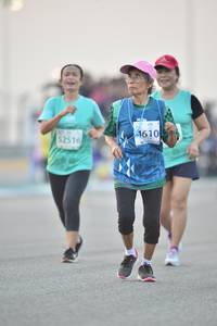 BIB: 4610, 52516
                            <button type="button" onclick="openModal(10509526)" class="btn btn-primary btn-sm float-right btn-popup" data-toggle="modal" data-target=".modal-high-quality">
                        <i class="fas fa-shopping-cart"></i> Add to Cart
                    </button>
                                            <button type="button" onclick="isThisMe(10509526, true)" class="btn btn-success btn-sm float-right btn-popup btn-isme hidden" data-toggle="tooltip" data-placement="bottom" title="นี่คือรูปของคุณใช่ไหม คลิกที่นี่เพื่อเอาเข้าอัลบั้ม">
                        <i class="fas fa-plus"></i> Add to album
                    </button>
                    <button type="button" onclick="isThisMe(10509526, false)" class="btn btn-warning btn-sm float-right btn-popup btn-isnotme hidden">
                        <i class="fas fa-ban"></i> Remove from album
                    </button>