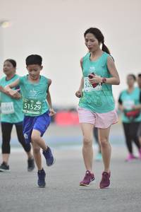 BIB: 520, 51529, 051
                            <button type="button" onclick="openModal(10509711)" class="btn btn-primary btn-sm float-right btn-popup" data-toggle="modal" data-target=".modal-high-quality">
                        <i class="fas fa-shopping-cart"></i> Add to Cart
                    </button>
                                            <button type="button" onclick="isThisMe(10509711, true)" class="btn btn-success btn-sm float-right btn-popup btn-isme hidden" data-toggle="tooltip" data-placement="bottom" title="นี่คือรูปของคุณใช่ไหม คลิกที่นี่เพื่อเอาเข้าอัลบั้ม">
                        <i class="fas fa-plus"></i> Add to album
                    </button>
                    <button type="button" onclick="isThisMe(10509711, false)" class="btn btn-warning btn-sm float-right btn-popup btn-isnotme hidden">
                        <i class="fas fa-ban"></i> Remove from album
                    </button>