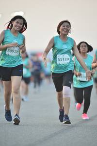 BIB: 50928, 51139
                            <button type="button" onclick="openModal(10508167)" class="btn btn-primary btn-sm float-right btn-popup" data-toggle="modal" data-target=".modal-high-quality">
                        <i class="fas fa-shopping-cart"></i> Add to Cart
                    </button>
                                            <button type="button" onclick="isThisMe(10508167, true)" class="btn btn-success btn-sm float-right btn-popup btn-isme hidden" data-toggle="tooltip" data-placement="bottom" title="นี่คือรูปของคุณใช่ไหม คลิกที่นี่เพื่อเอาเข้าอัลบั้ม">
                        <i class="fas fa-plus"></i> Add to album
                    </button>
                    <button type="button" onclick="isThisMe(10508167, false)" class="btn btn-warning btn-sm float-right btn-popup btn-isnotme hidden">
                        <i class="fas fa-ban"></i> Remove from album
                    </button>