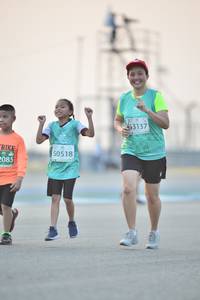 BIB: 53137, 2085, 50518
                            <button type="button" onclick="openModal(10508233)" class="btn btn-primary btn-sm float-right btn-popup" data-toggle="modal" data-target=".modal-high-quality">
                        <i class="fas fa-shopping-cart"></i> Add to Cart
                    </button>
                                            <button type="button" onclick="isThisMe(10508233, true)" class="btn btn-success btn-sm float-right btn-popup btn-isme hidden" data-toggle="tooltip" data-placement="bottom" title="นี่คือรูปของคุณใช่ไหม คลิกที่นี่เพื่อเอาเข้าอัลบั้ม">
                        <i class="fas fa-plus"></i> Add to album
                    </button>
                    <button type="button" onclick="isThisMe(10508233, false)" class="btn btn-warning btn-sm float-right btn-popup btn-isnotme hidden">
                        <i class="fas fa-ban"></i> Remove from album
                    </button>