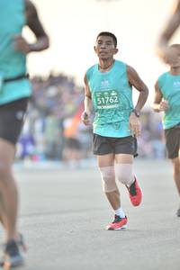 BIB: 51762
                            <button type="button" onclick="openModal(10520613)" class="btn btn-primary btn-sm float-right btn-popup" data-toggle="modal" data-target=".modal-high-quality">
                        <i class="fas fa-shopping-cart"></i> Add to Cart
                    </button>
                                            <button type="button" onclick="isThisMe(10520613, true)" class="btn btn-success btn-sm float-right btn-popup btn-isme hidden" data-toggle="tooltip" data-placement="bottom" title="นี่คือรูปของคุณใช่ไหม คลิกที่นี่เพื่อเอาเข้าอัลบั้ม">
                        <i class="fas fa-plus"></i> Add to album
                    </button>
                    <button type="button" onclick="isThisMe(10520613, false)" class="btn btn-warning btn-sm float-right btn-popup btn-isnotme hidden">
                        <i class="fas fa-ban"></i> Remove from album
                    </button>