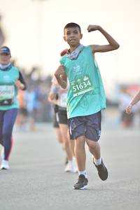 BIB: 51634
                            <button type="button" onclick="openModal(10520894)" class="btn btn-primary btn-sm float-right btn-popup" data-toggle="modal" data-target=".modal-high-quality">
                        <i class="fas fa-shopping-cart"></i> Add to Cart
                    </button>
                                            <button type="button" onclick="isThisMe(10520894, true)" class="btn btn-success btn-sm float-right btn-popup btn-isme hidden" data-toggle="tooltip" data-placement="bottom" title="นี่คือรูปของคุณใช่ไหม คลิกที่นี่เพื่อเอาเข้าอัลบั้ม">
                        <i class="fas fa-plus"></i> Add to album
                    </button>
                    <button type="button" onclick="isThisMe(10520894, false)" class="btn btn-warning btn-sm float-right btn-popup btn-isnotme hidden">
                        <i class="fas fa-ban"></i> Remove from album
                    </button>